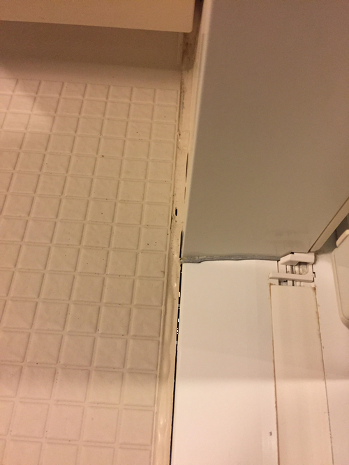 水廻りのコーキング経年劣化！