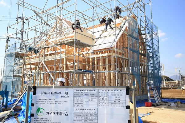 里山モデルハウス上棟しました。