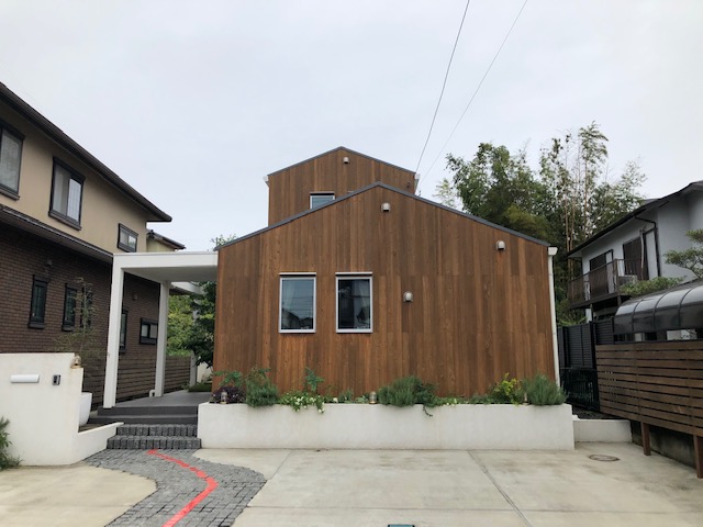 台風による臨時休業のお知らせ