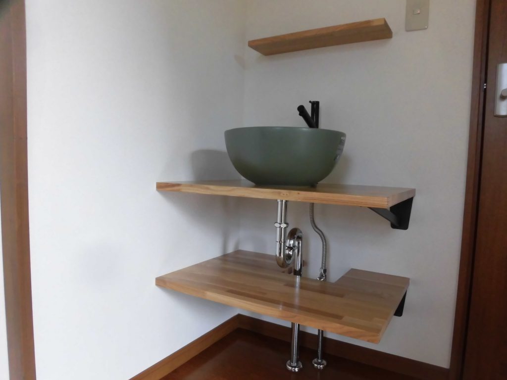 おしゃれな洗面台が人気です