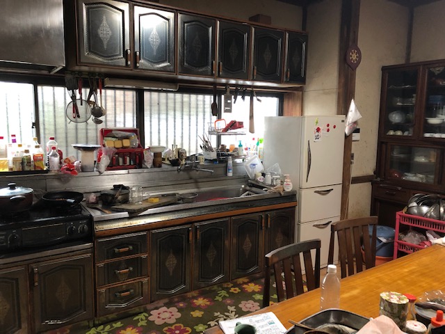 キッチンリフォームの真最中です！