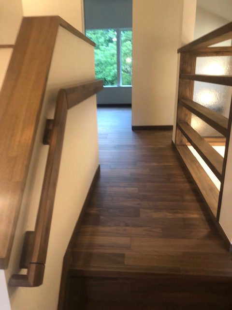 デザイン重視の手摺