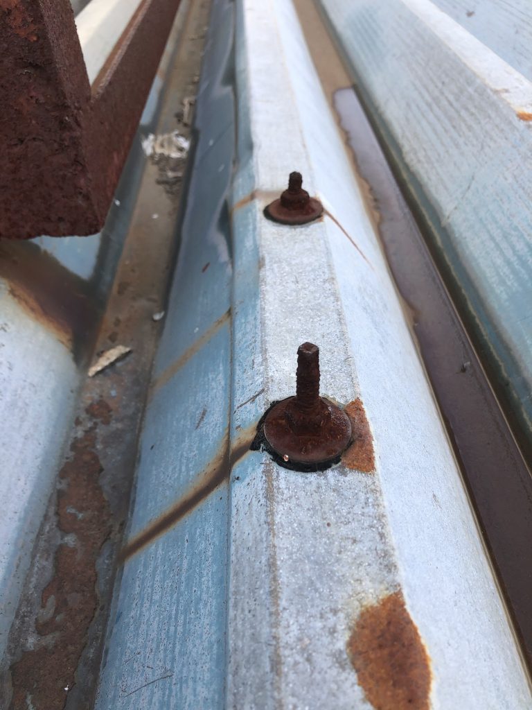 ルーフデッキのメンテナンス！