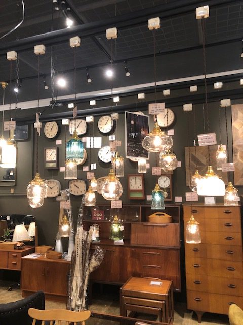 ペンダントライト探し