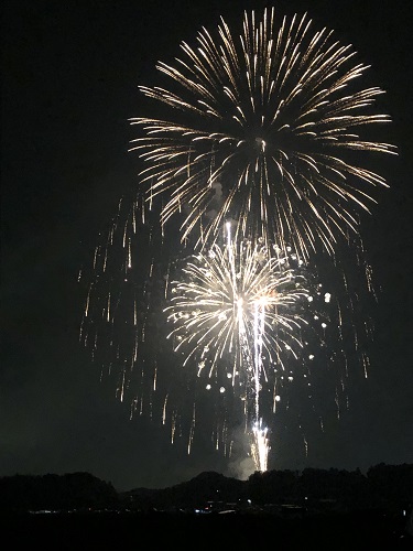 花火で感動の共有