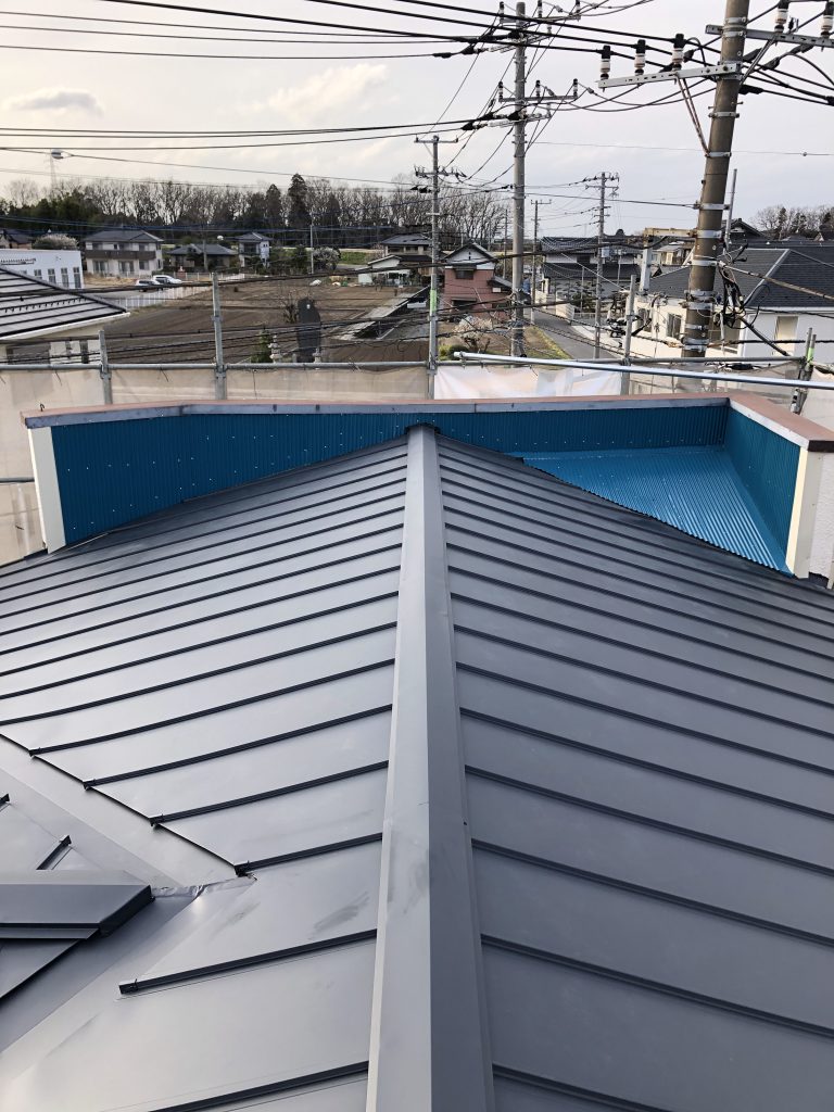 つくば市カイテキリノベで屋根吹き替え！