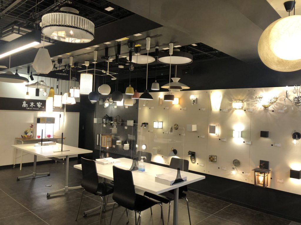 照明を変えるとお部屋の印象が変わります！