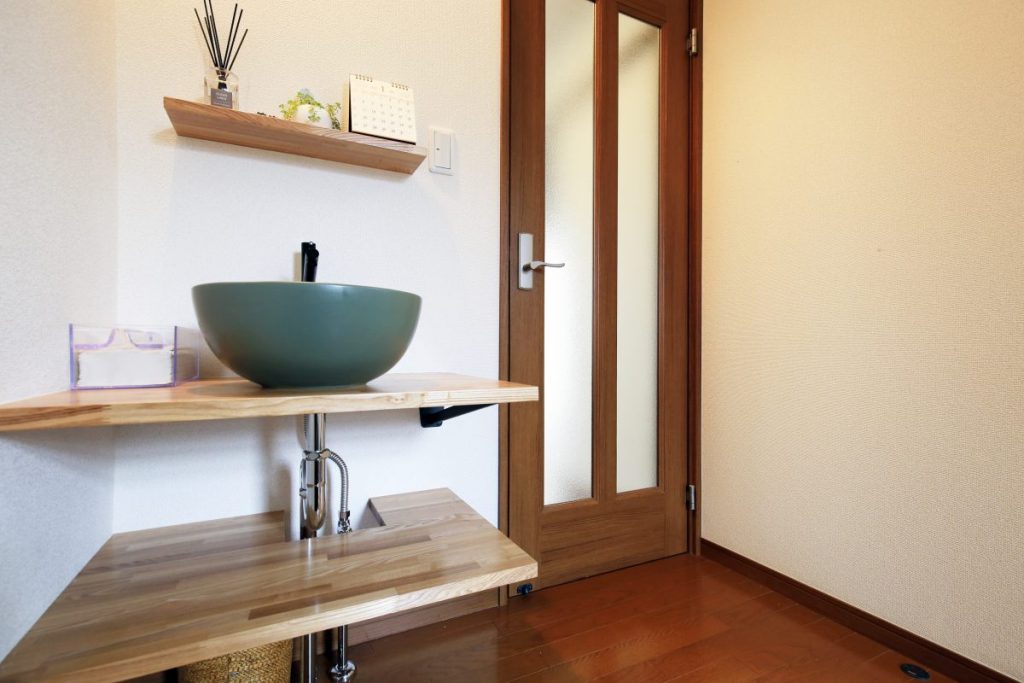 トイレ手洗い器のいろいろ