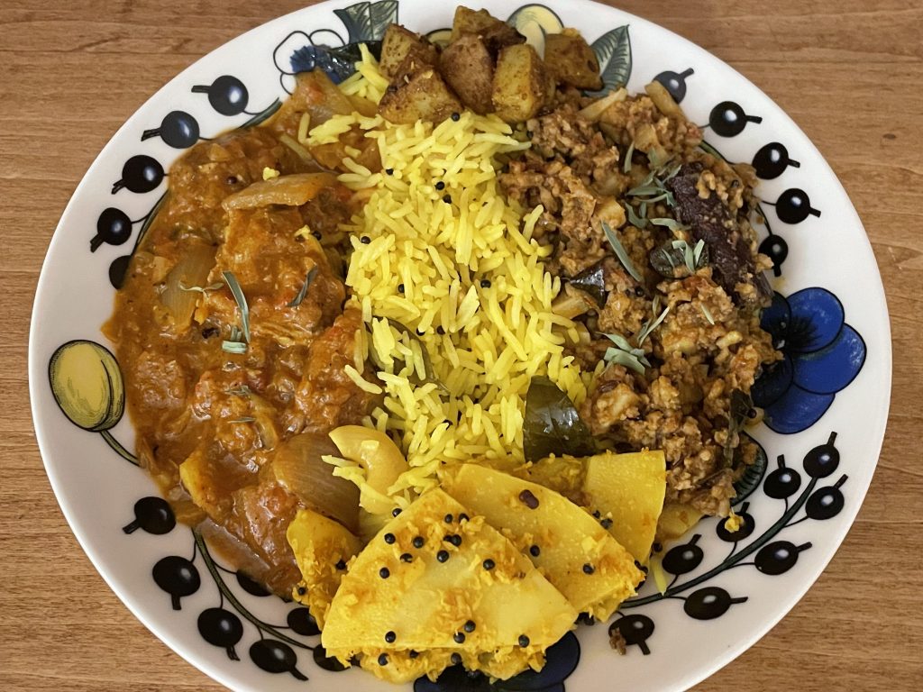 はじめまして、羽成です。