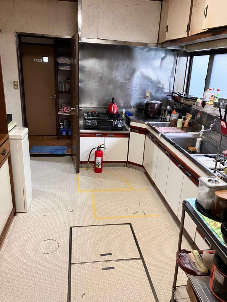 内装リフォーム工事着工しました