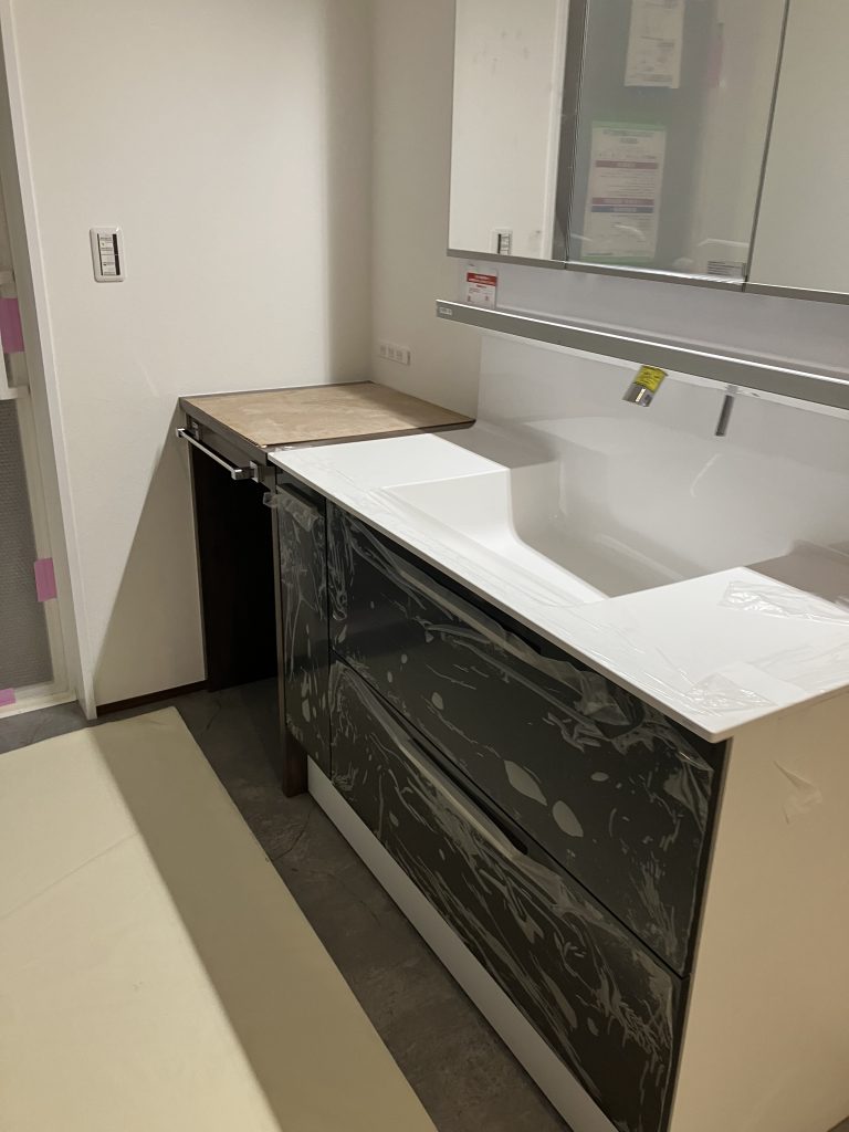 フルリノベーション現場同時進行中！