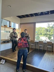 スタッフ写真撮影の裏側